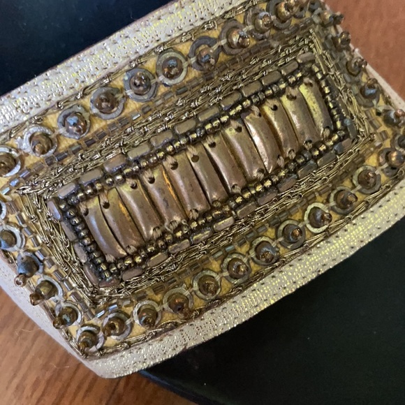 Donald Pliner slides - Picture 4 of 4